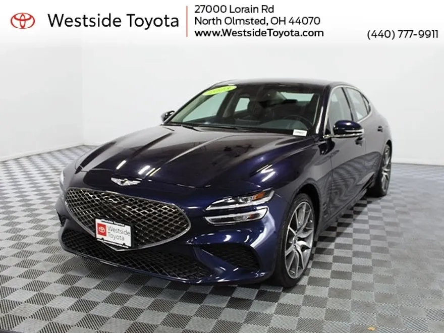 2023 Genesis G70 2.0T photo 1