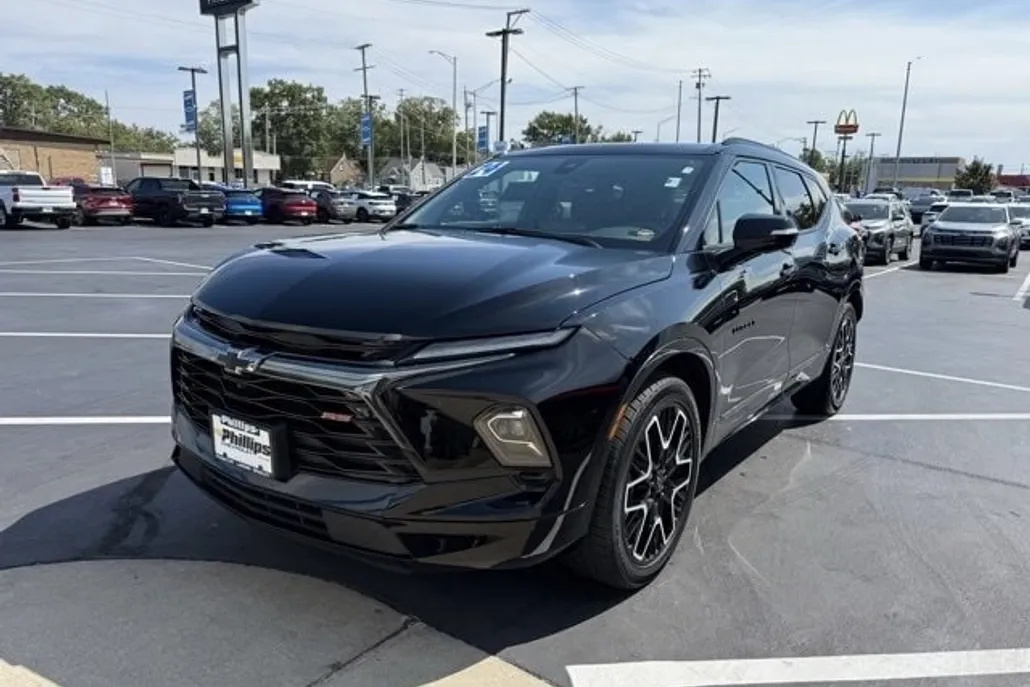 2024 Chevrolet Blazer RS photo 1