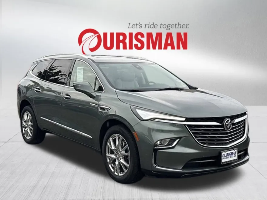 2024 Buick Enclave Essence photo 1