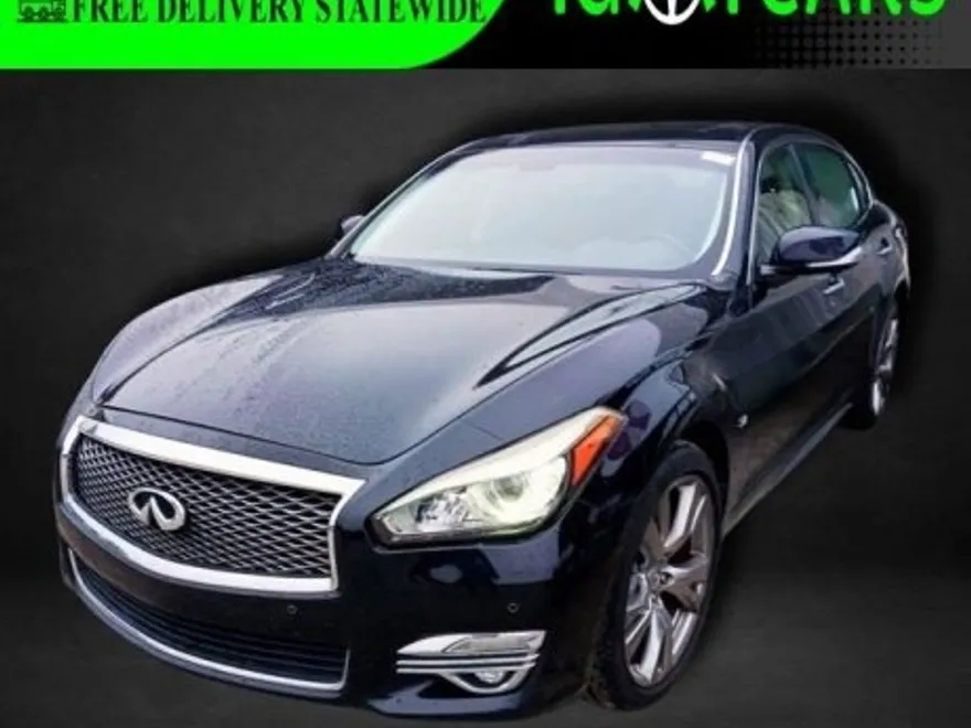 2015 Infiniti Q70L 3.7 photo 1