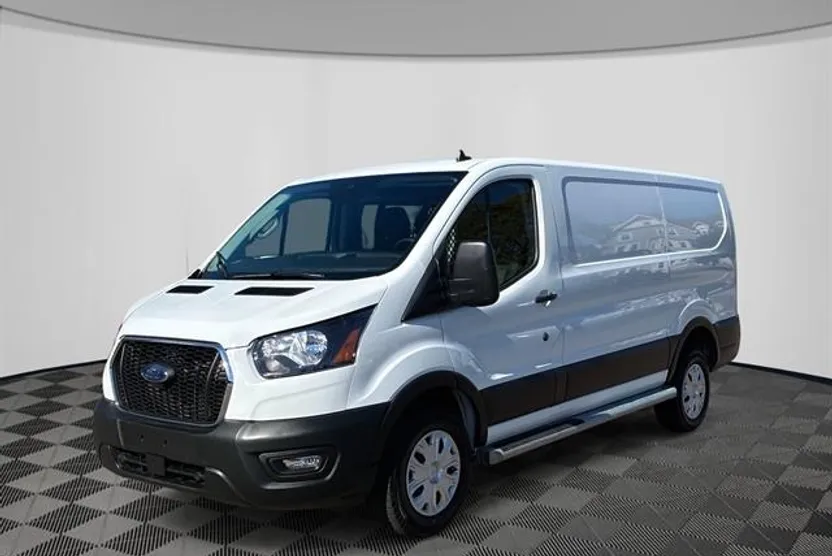 2024 Ford Transit photo 1