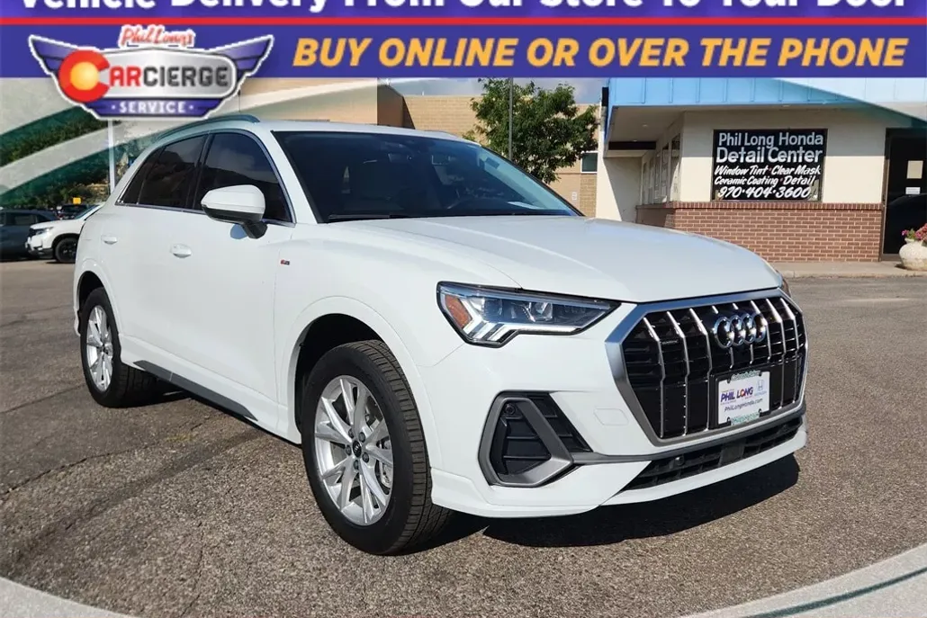 2022 Audi Q3 S line Premium Plus photo 1