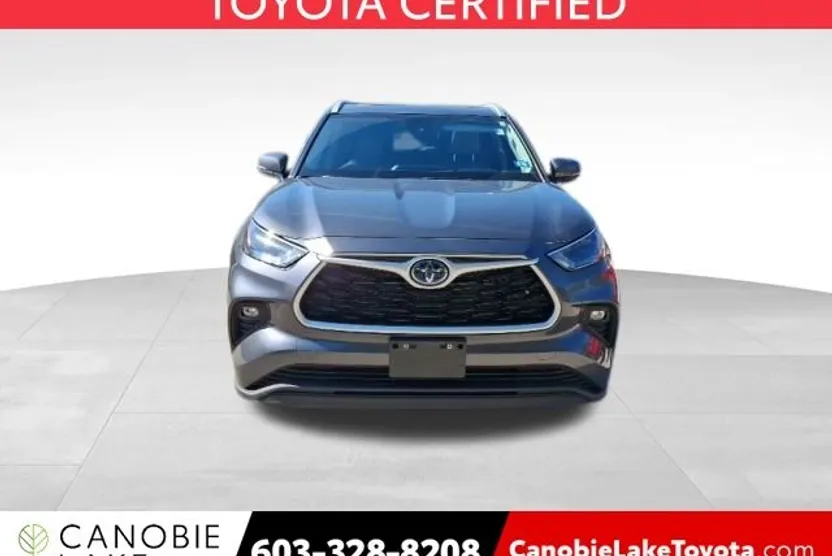 2024 Toyota Highlander Hybrid XLE photo 1