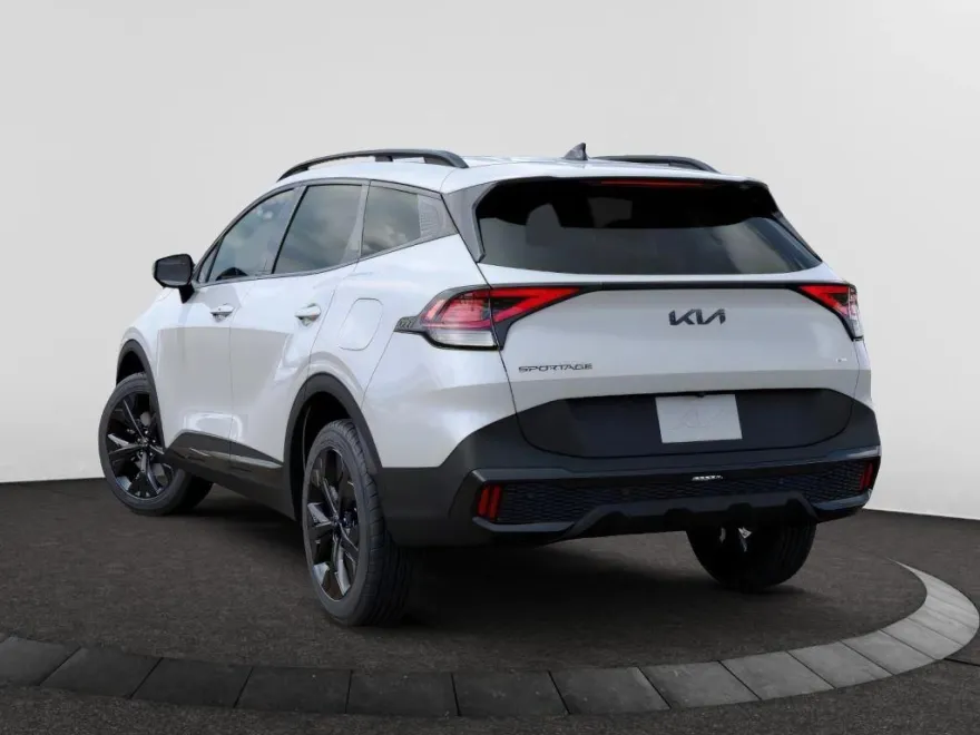 2025 Kia Sportage X-Line photo 1