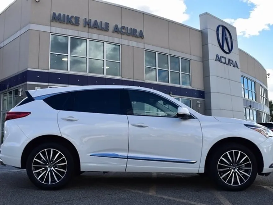 2025 Acura RDX Advance photo 1