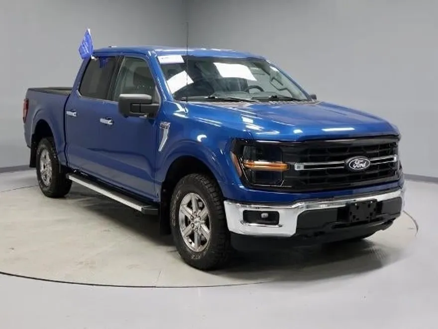 2024 Ford F-150 XLT photo 1