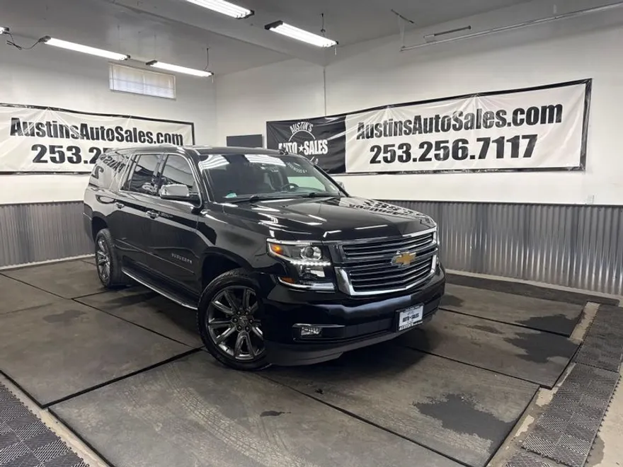 2018 Chevrolet Suburban Premier photo 1