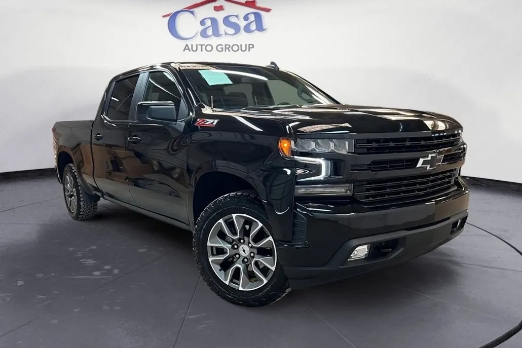 2022 Chevrolet Silverado 1500 RST photo 1