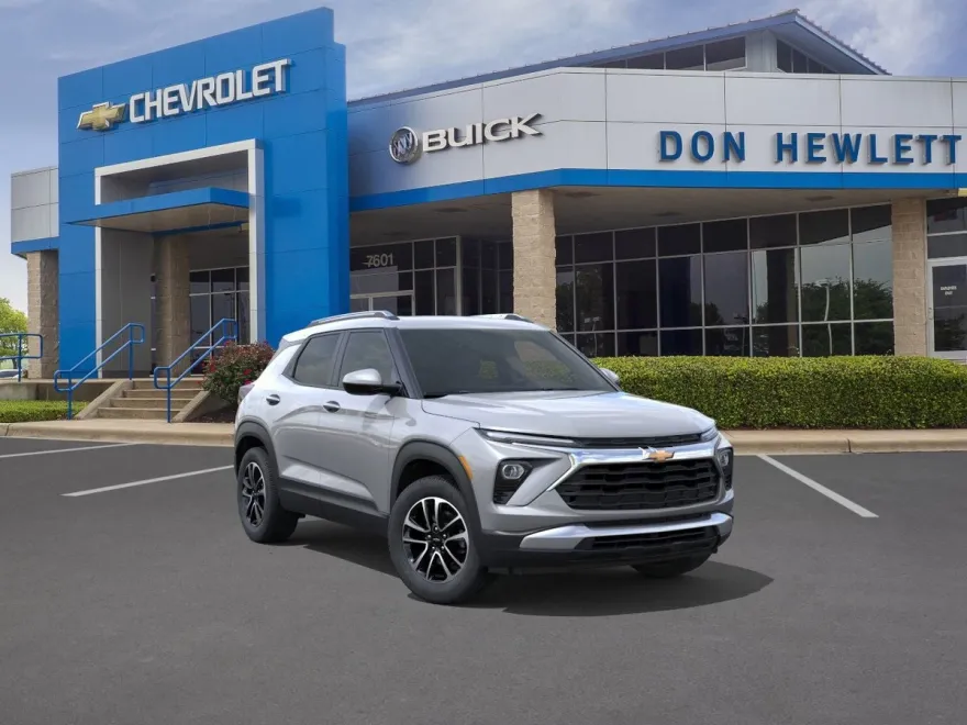 2026 Chevrolet Trailblazer LT photo 1