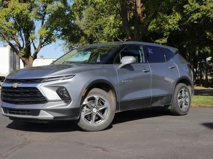 2025 Chevrolet Blazer 2LT photo 1