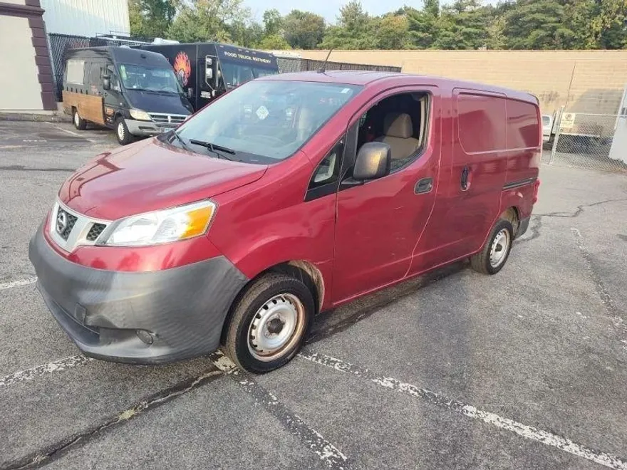 2017 Nissan NV200 S photo 1