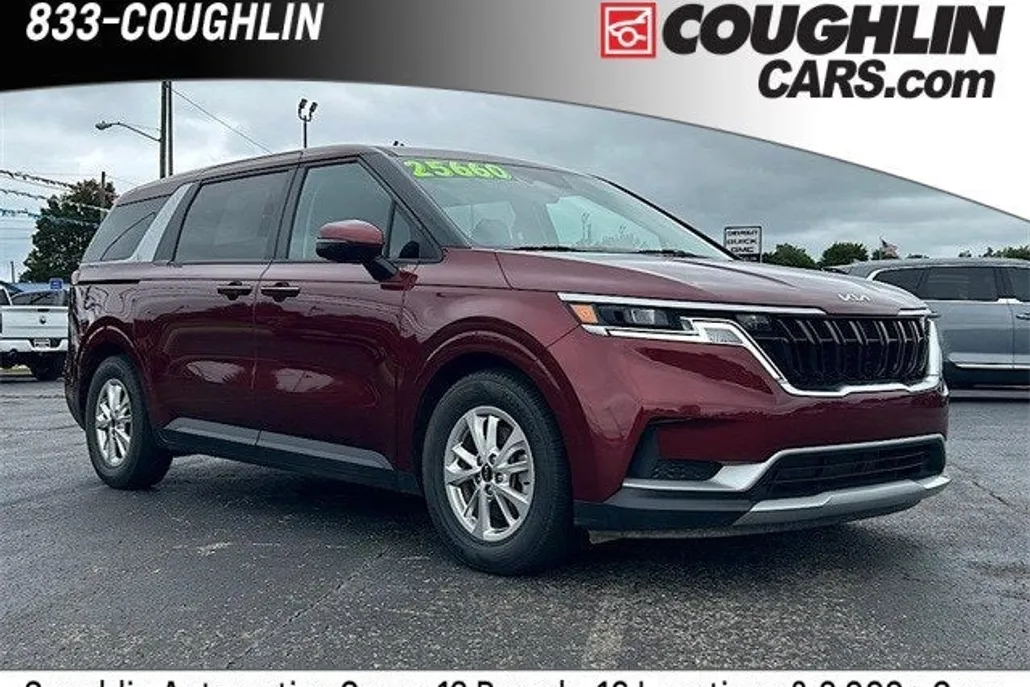 2022 Kia Carnival LXS photo 1