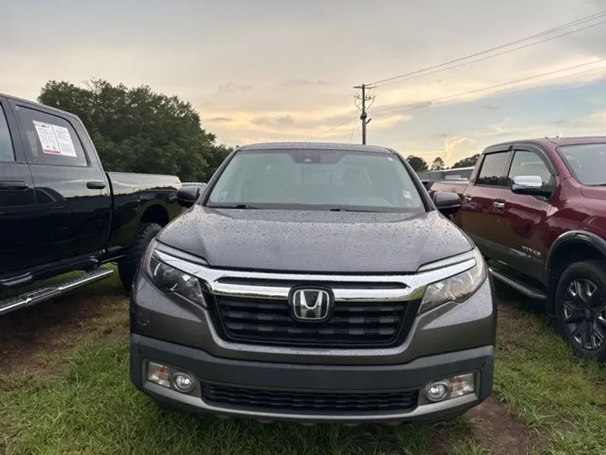 2020 Honda Ridgeline RTL-E photo 1