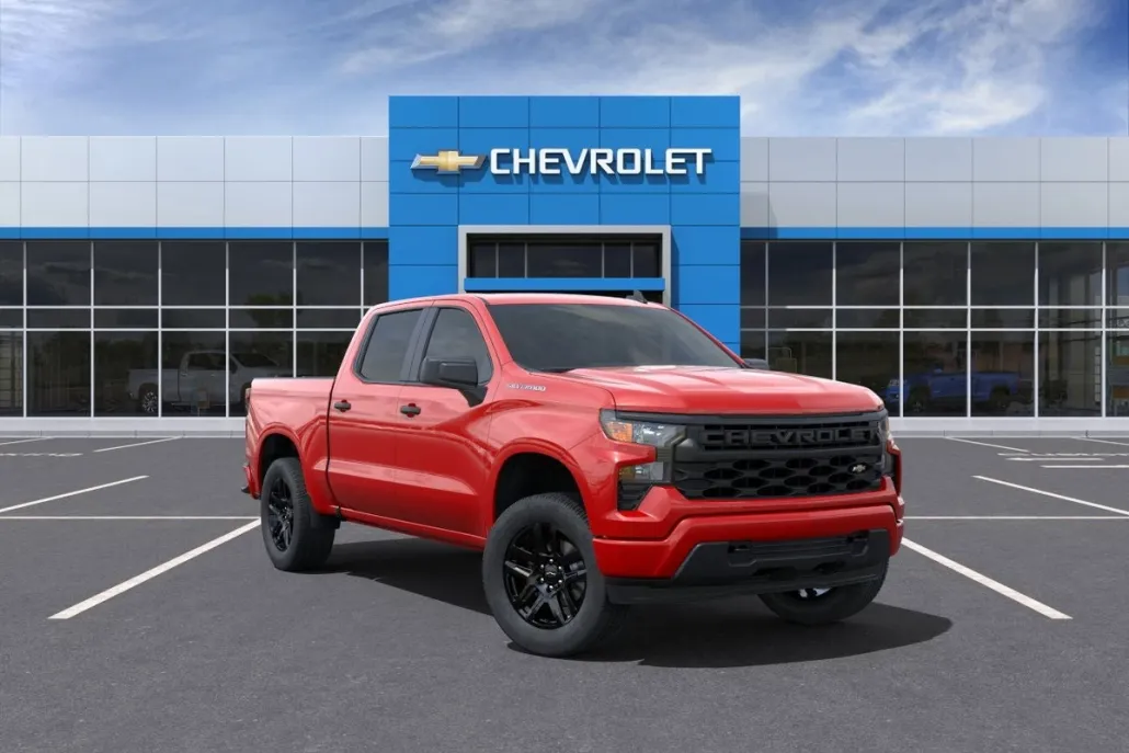 2025 Chevrolet Silverado 1500 Custom photo 1