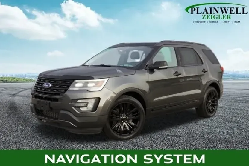 2017 Ford Explorer Sport photo 1