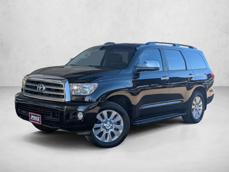 2015 Toyota Sequoia Platinum photo 1