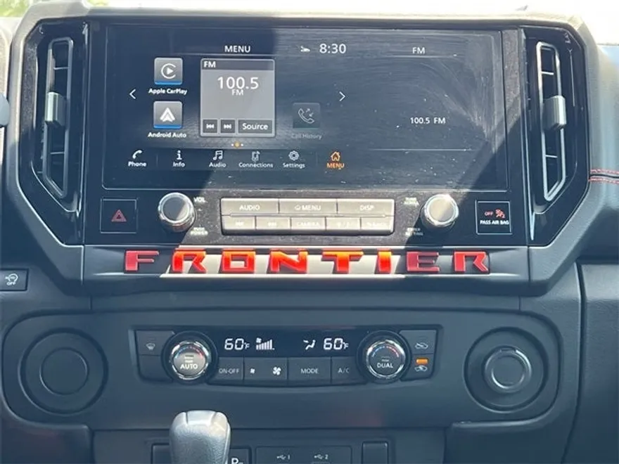 2025 Nissan Frontier PRO-X photo 10