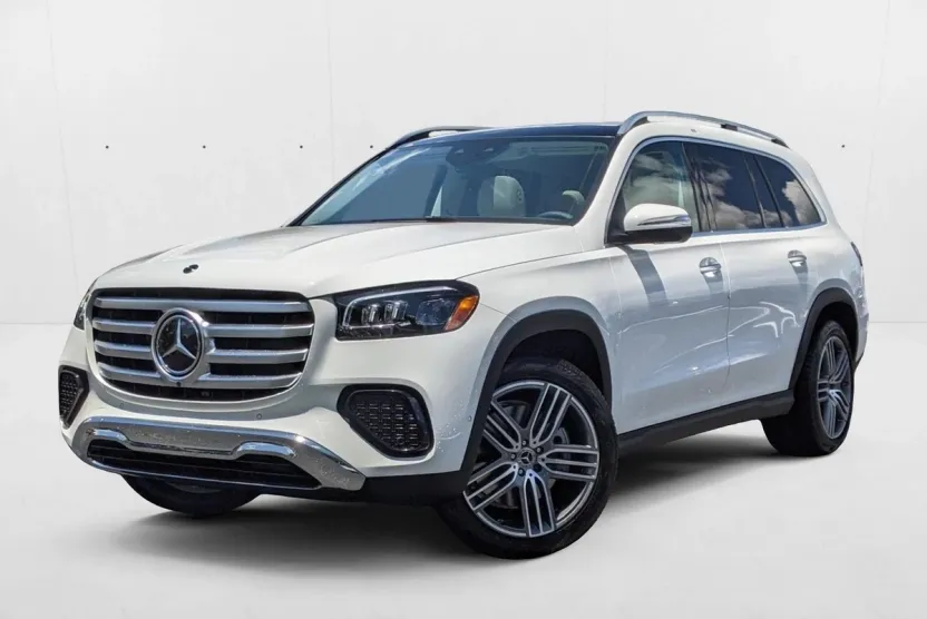 2024 Mercedes Benz GLS 450 4MATIC photo 1