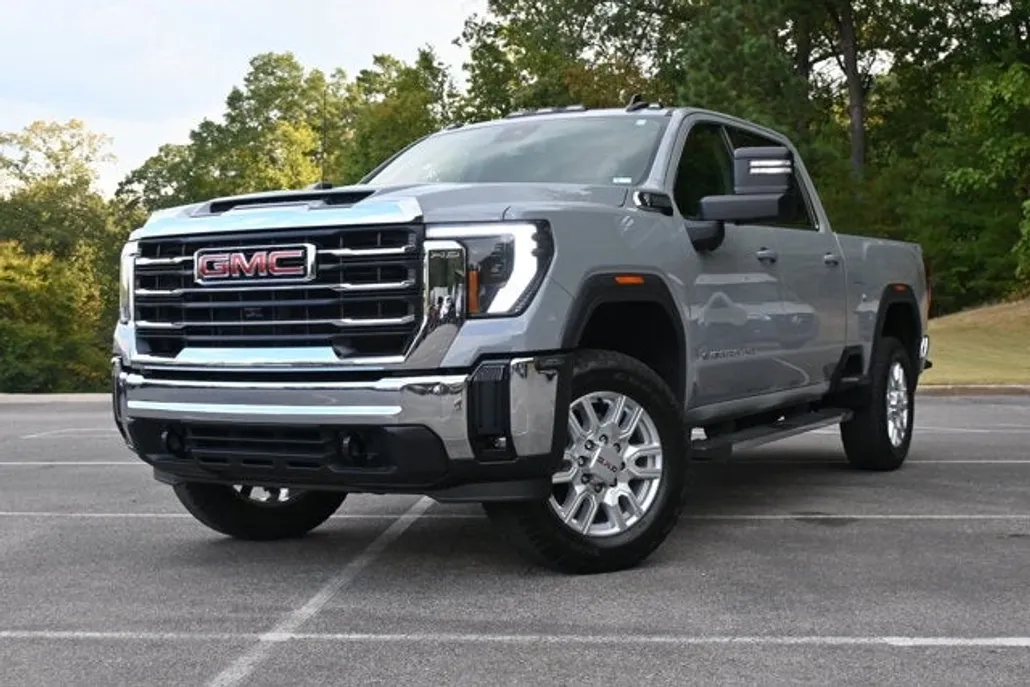 2024 Gmc Sierra HD SLE photo 1