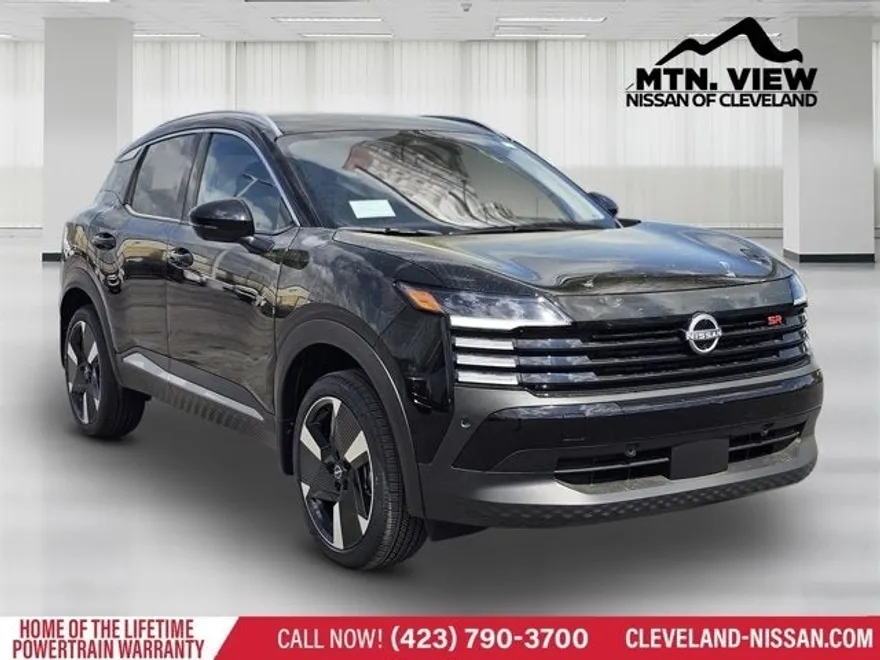 2025 Nissan Kicks SR photo 1