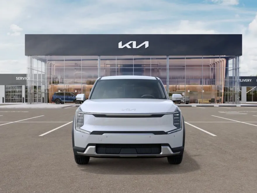 2026 Kia EV9 Light photo 1