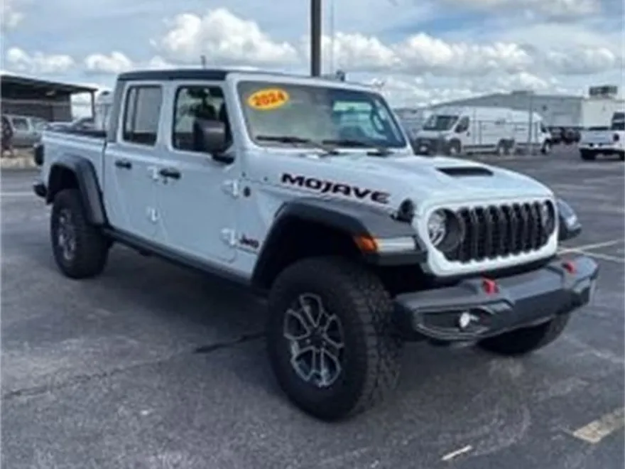 2024 Jeep Gladiator Mojave photo 1