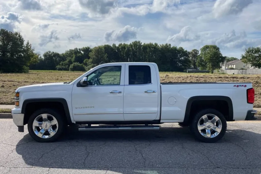 2015 Chevrolet Silverado 1500 LTZ photo 1