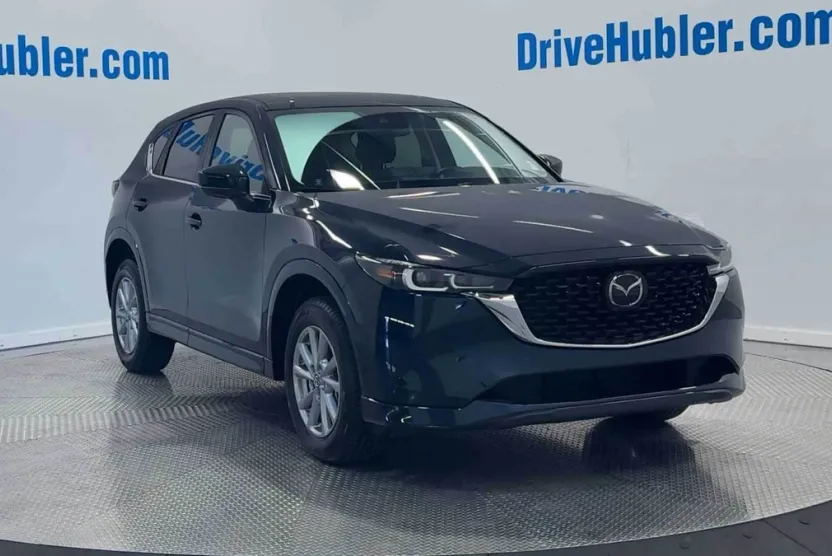 2024 Mazda CX-5 2.5 S Preferred photo 1