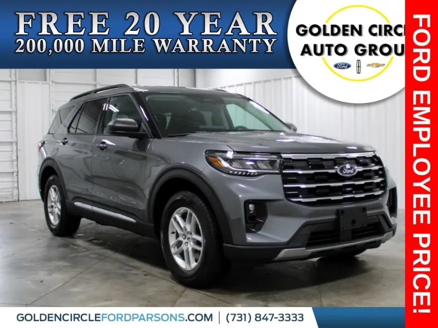 2025 Ford Explorer photo 1