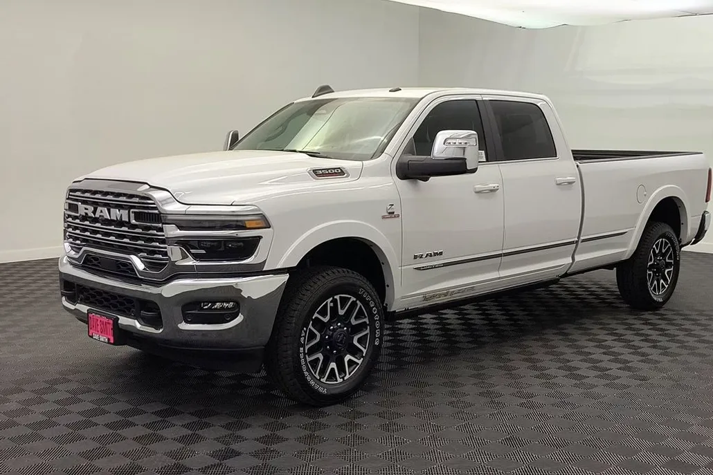 2025 Ram 3500 Limited photo 1