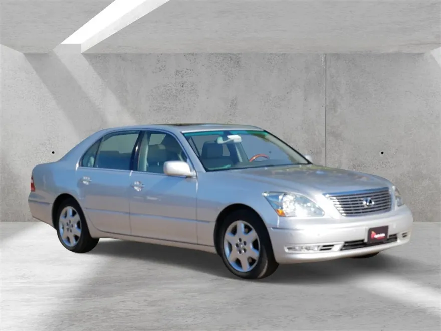 2004 Lexus LS 430 photo 1