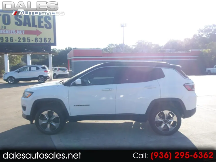 2018 Jeep Compass Latitude photo 1