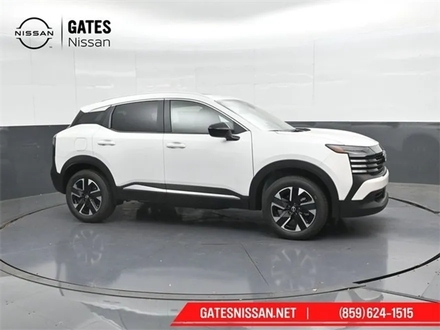 2026 Nissan Kicks SV photo 1