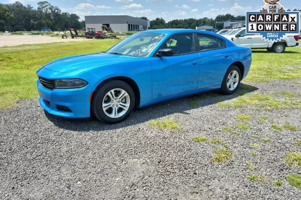2023 Dodge Charger SXT photo 1