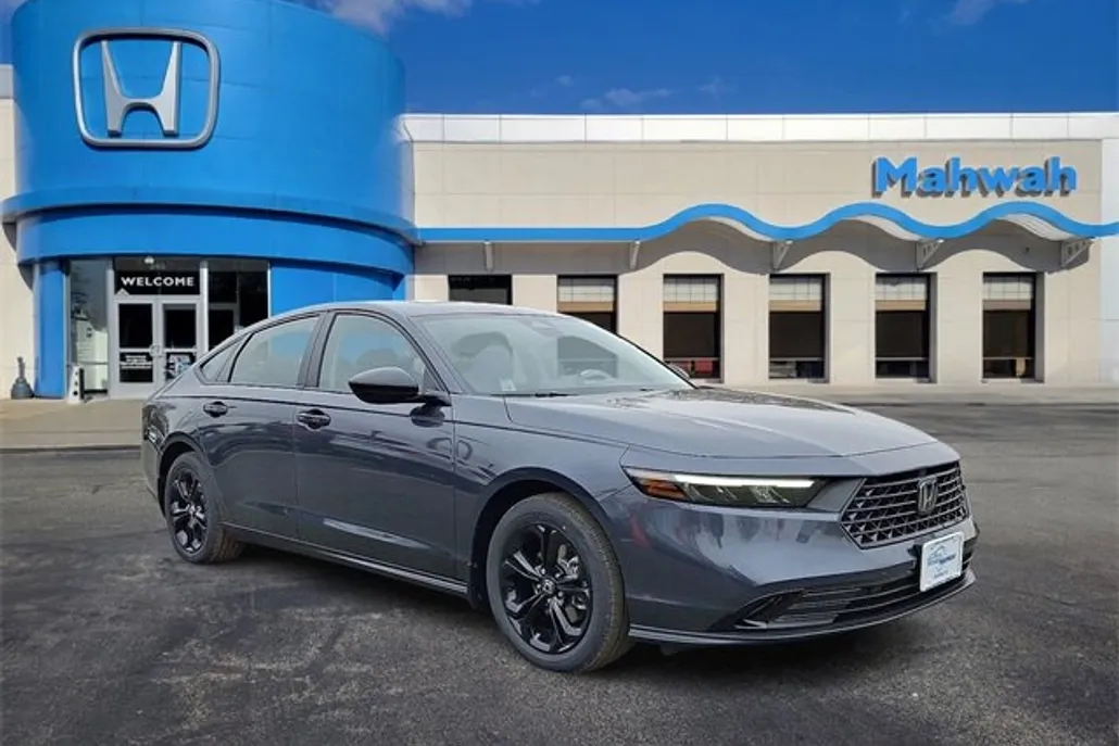 2025 Honda Accord SE photo 1