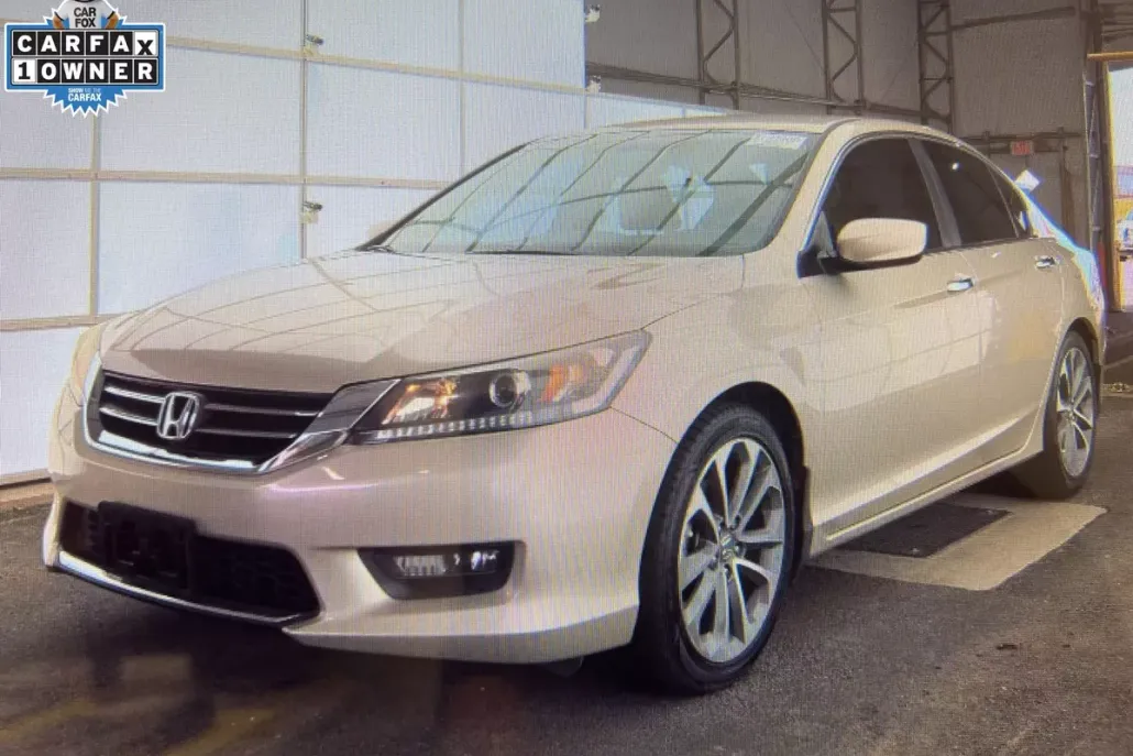 2014 Honda Accord Sport photo 1
