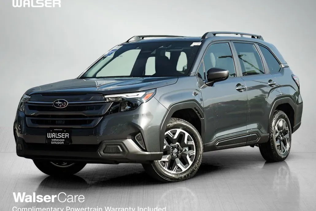 2025 Subaru Forester Premium photo 1