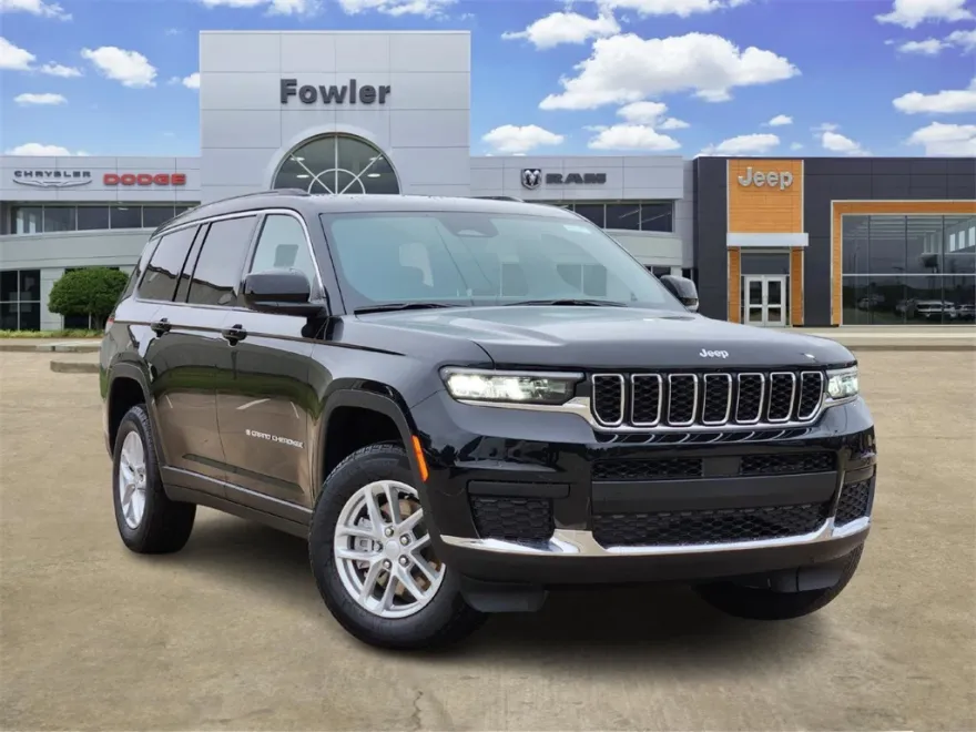 2025 Jeep Grand Cherokee Laredo X photo 1