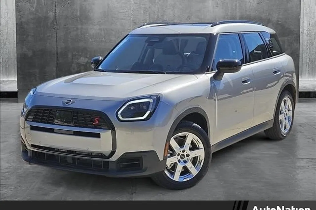 2025 Mini Countryman ALL4 Signature photo 1