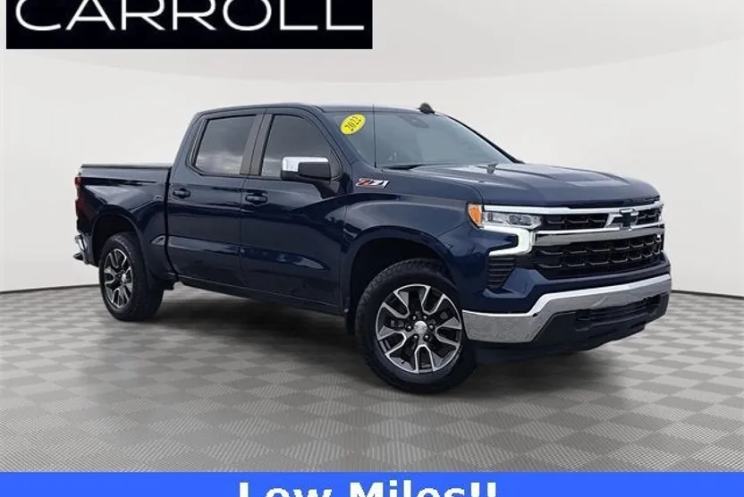 2022 Chevrolet Silverado 1500 LT photo 1