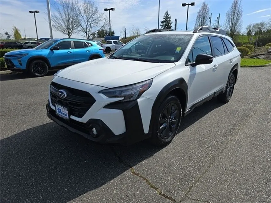 2024 Subaru Outback Onyx Edition photo 1