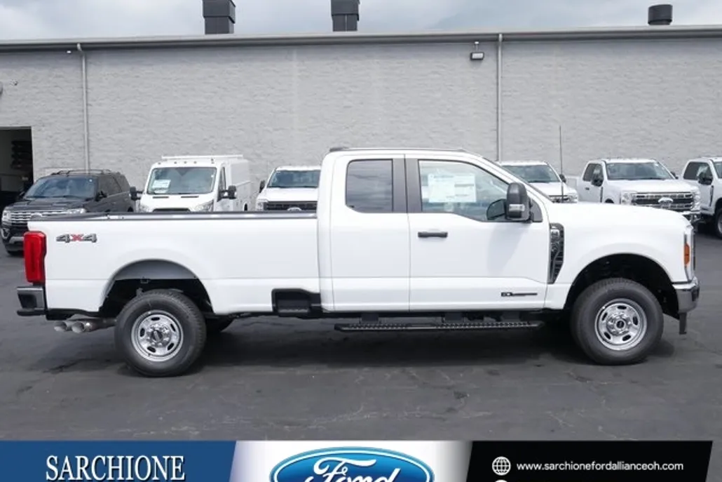 2025 Ford F-250 photo 1