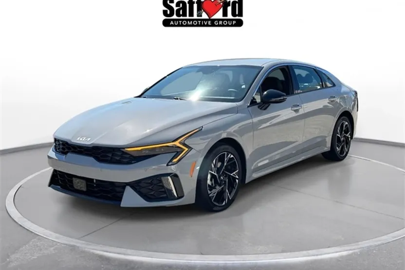 2025 Kia K5 GT-Line photo 1