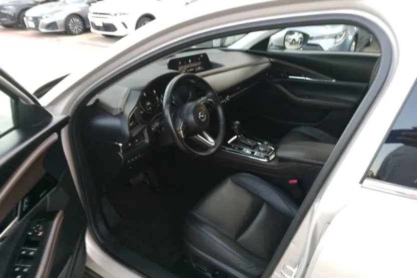 2024 Mazda CX-30 2.5 S Premium photo 1