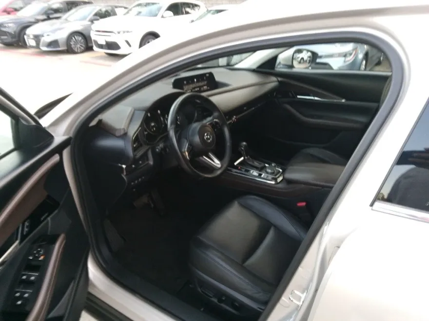 2024 Mazda CX-30 2.5 S Premium photo 1