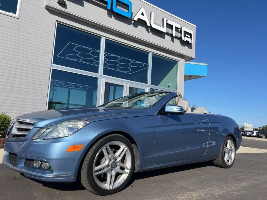 2011 Mercedes Benz E 350 photo 1