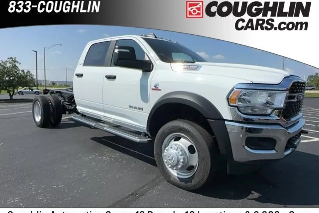 2023 Ram 4500 SLT photo 1