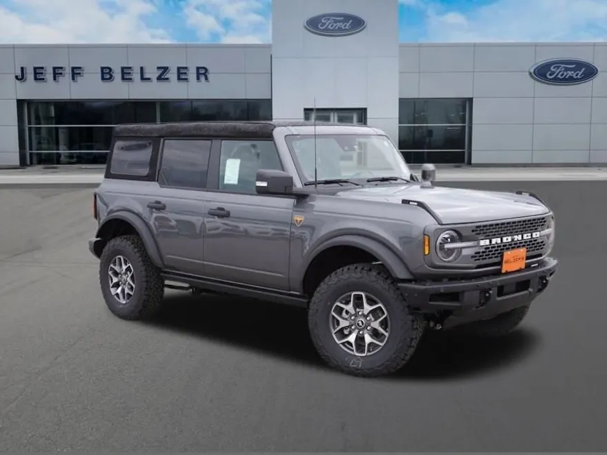 2024 Ford Bronco Badlands photo 1