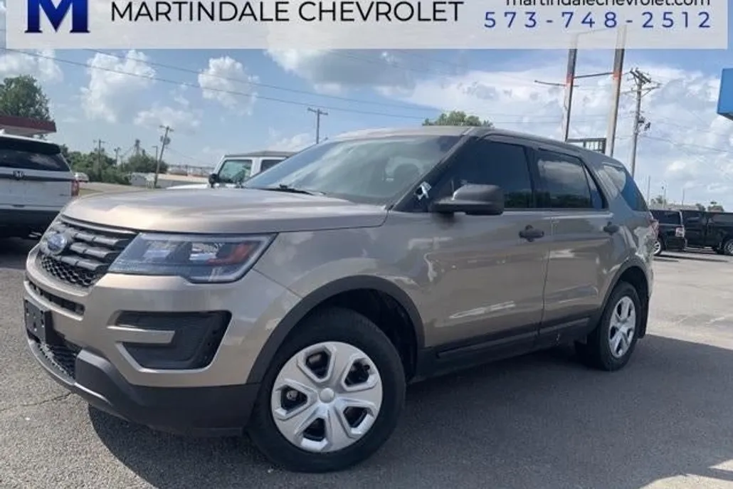 2017 Ford Explorer photo 1