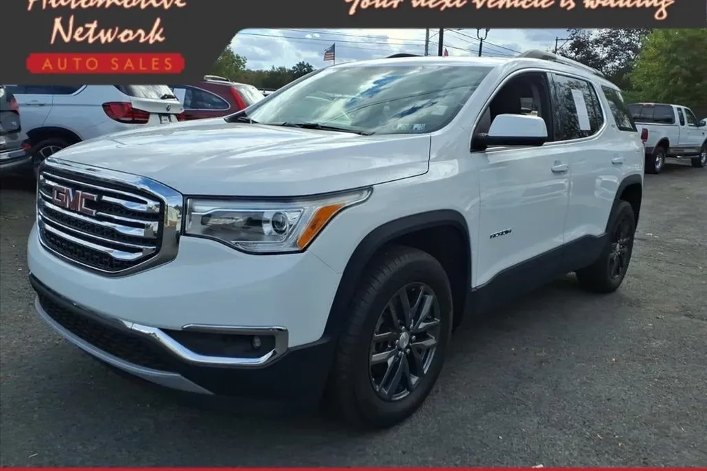 2017 Gmc Acadia SLT photo 1